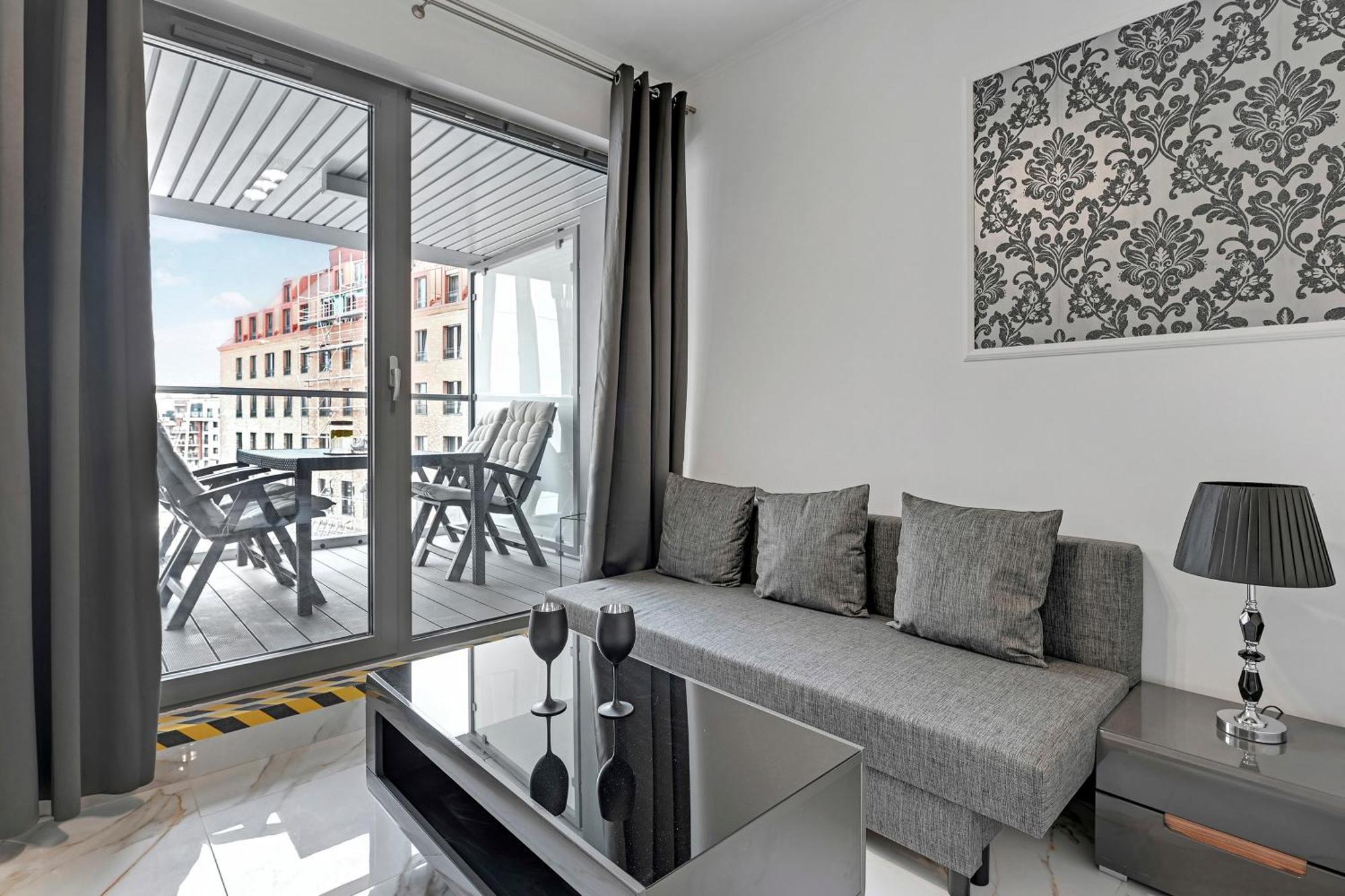 Granaria Riverside By Downtown Apartments Gdansk Exterior photo